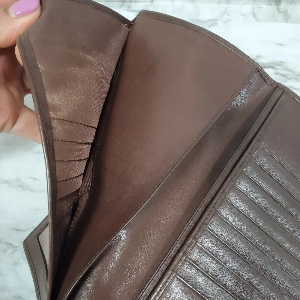 TUMI‎ Brown Leather Long Bifold Wallet Organizer Multiple Card Slots & ID Window